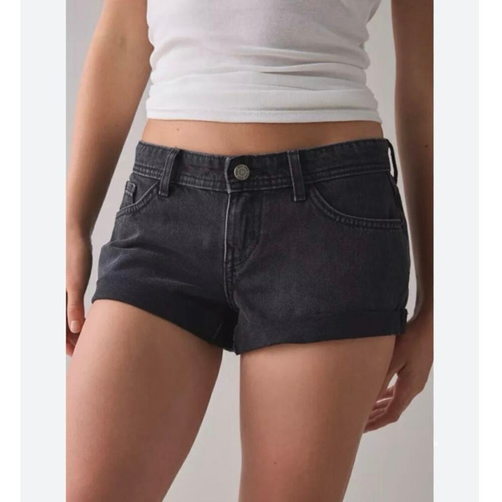 Urban Outfitters BDG Black Cuffed Shortie Jean Denim Shorts Women’s Size 31